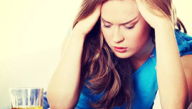 women iron deficiency causes