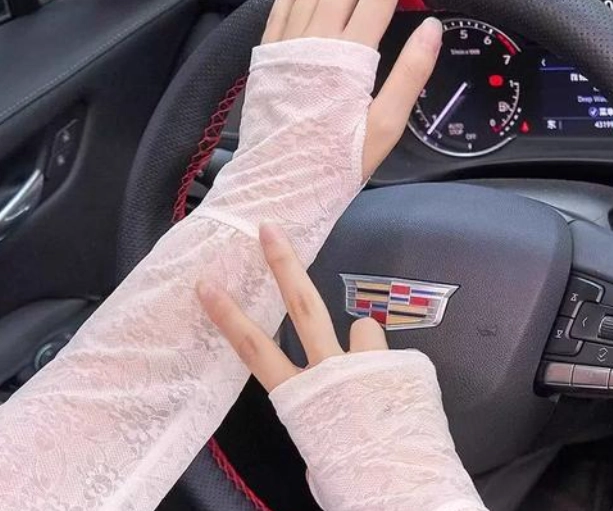 women's facial sunscreen