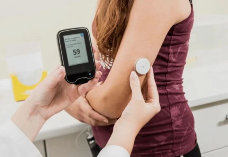 early signs of diabetes in older women early signs of diabetes in older women