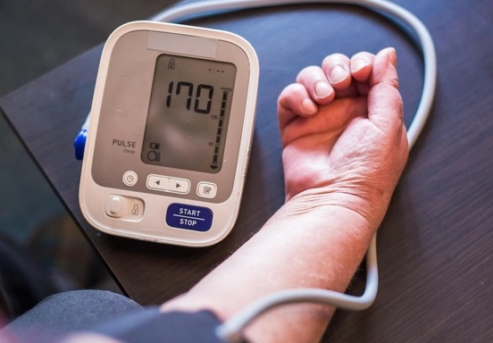 high blood pressure emergency